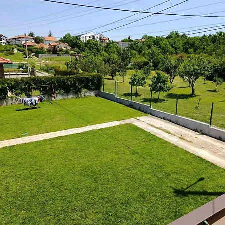 Andjela Lux * Belgrad