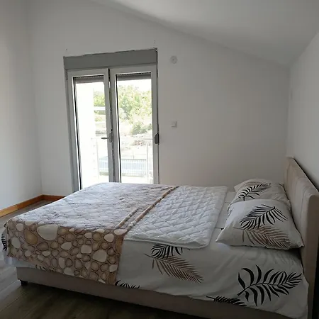 Apartament Andjela Lux *